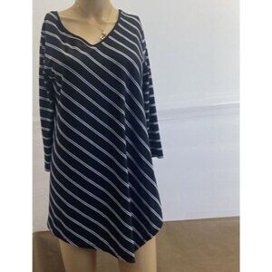 White House Black Market Women's Medium Top Shirt Striped Asymmetrical Tunic